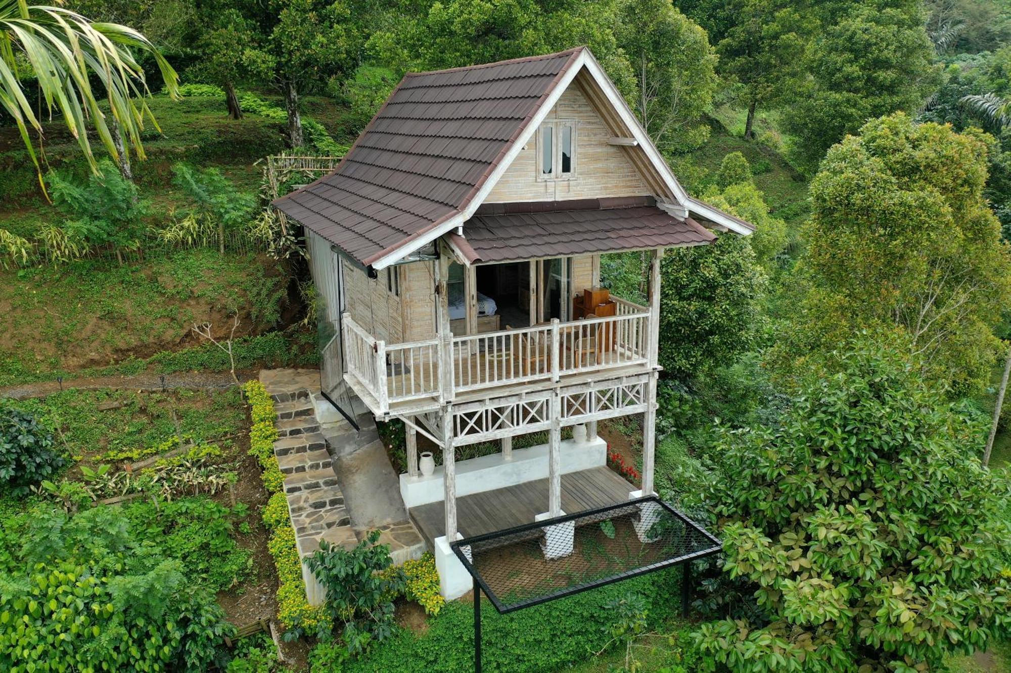 Garden Terrace Bali Bed & Breakfast Gobleg  Exterior photo